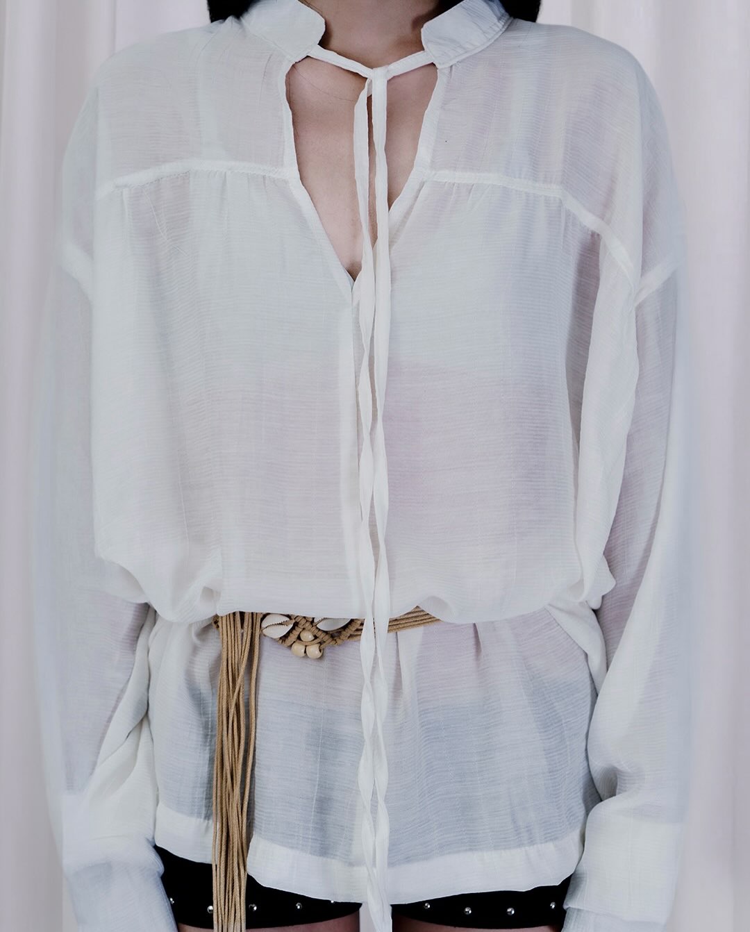 Form 010 Mandarin Collar Silhouette Shirt